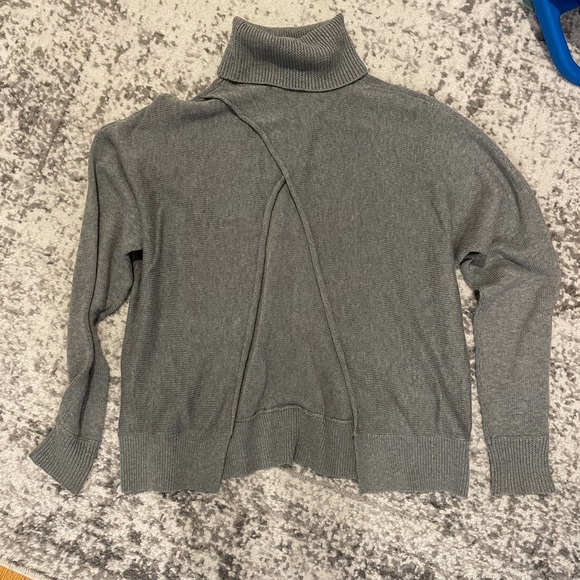 The Fifth Label Open Back Grey Turtleneck Sweater - Picture 4 of 6